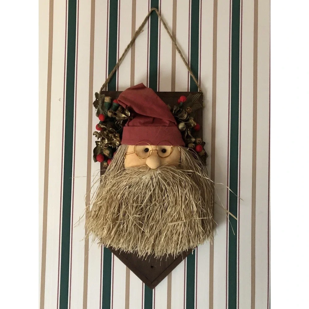 Santa Claus Wall Hanging 11